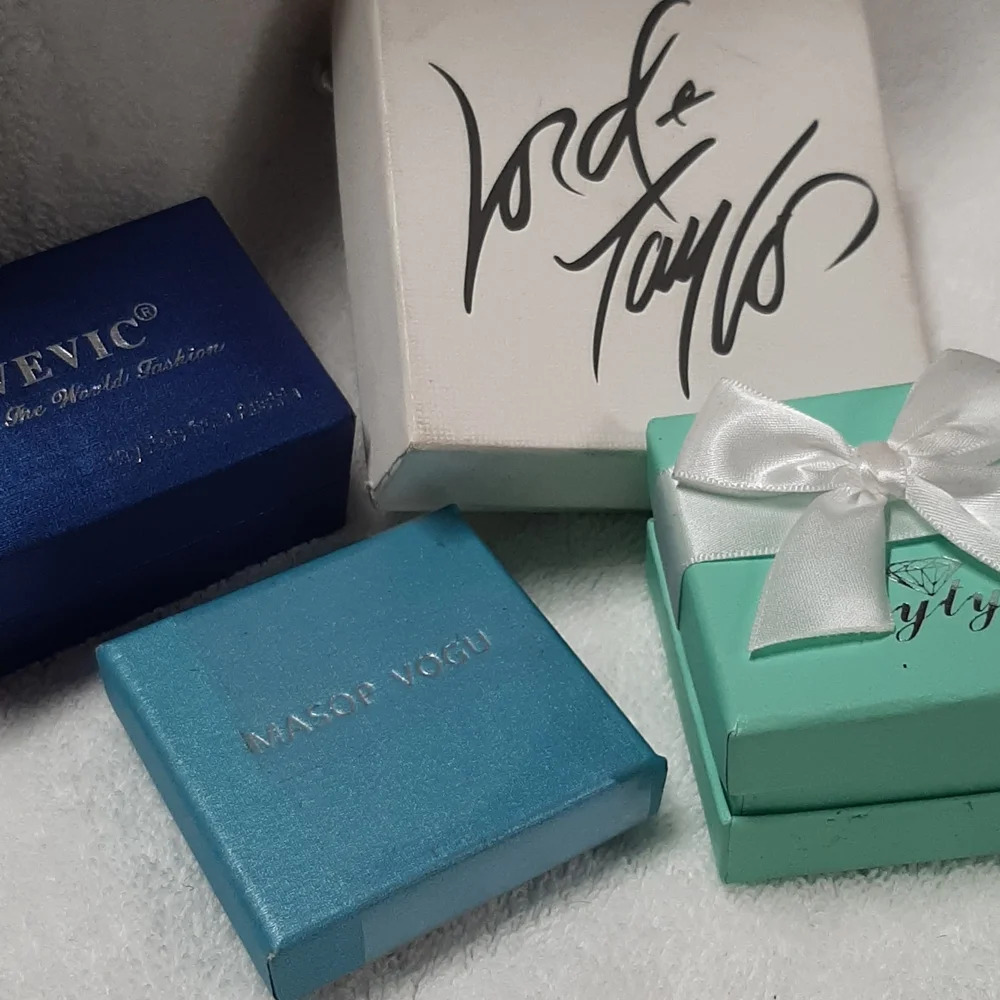 MYSTERY BOXES - Picture 2 of 2